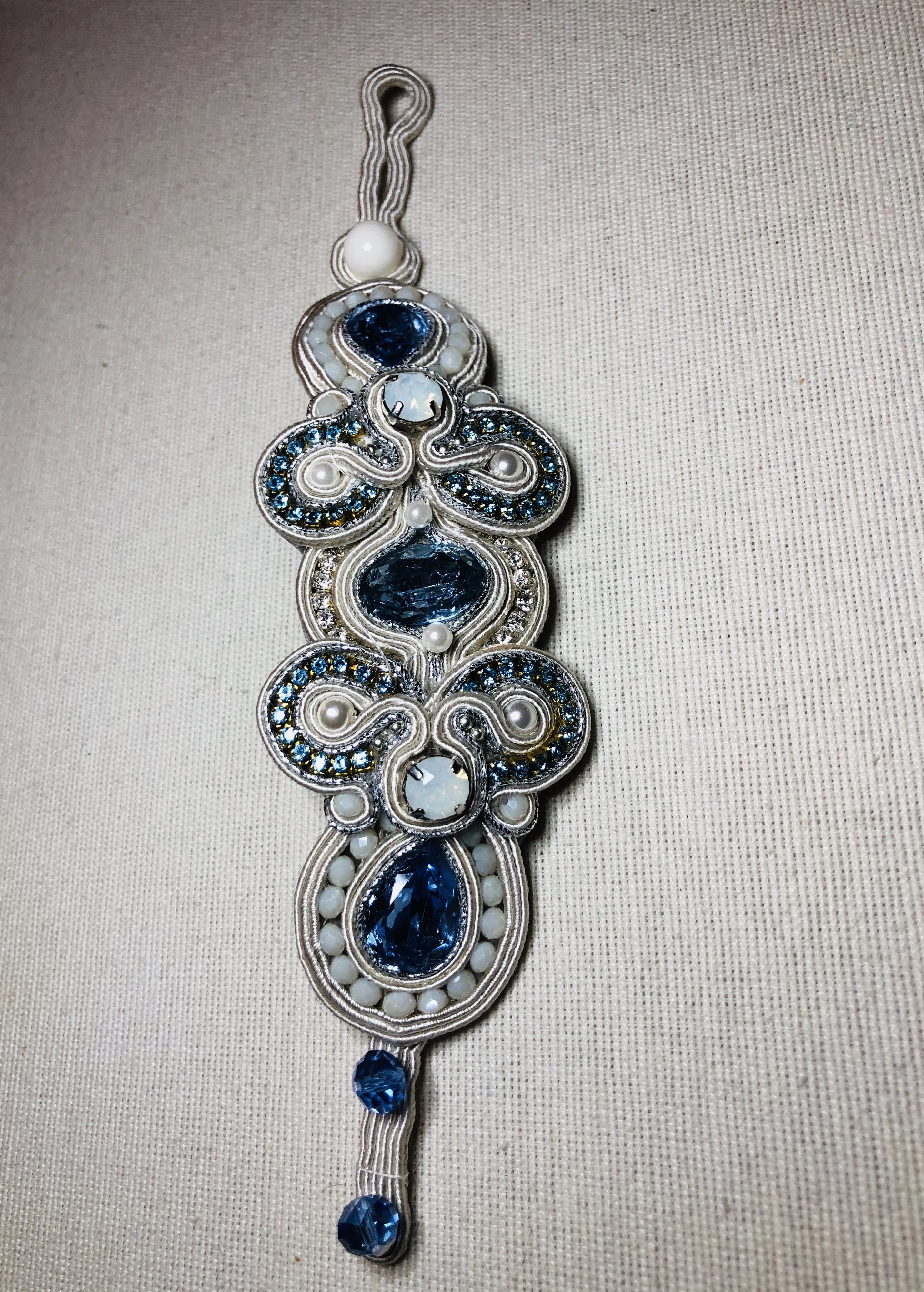 BLUE BRACELET