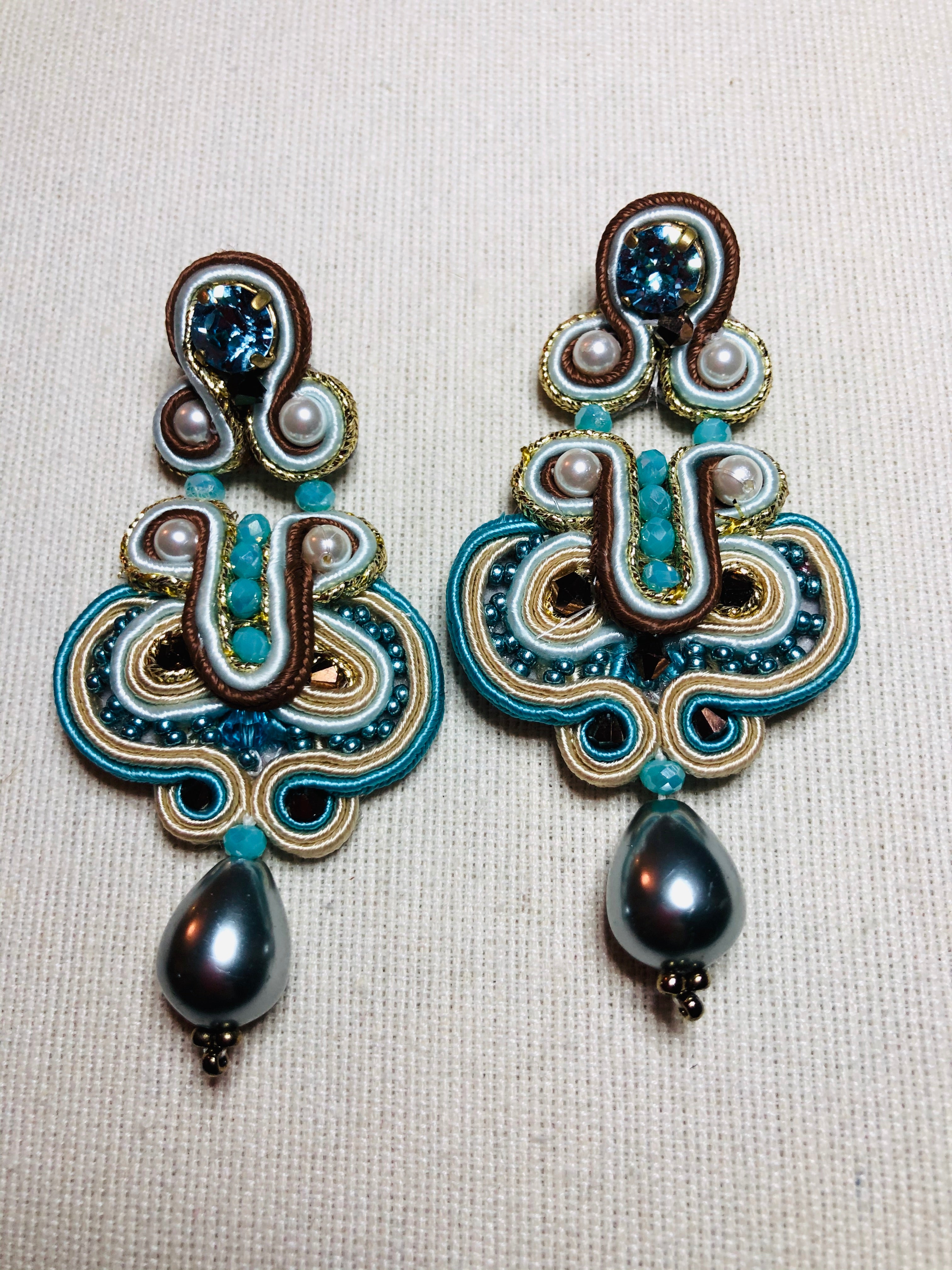 SAMIRA EARRINGS