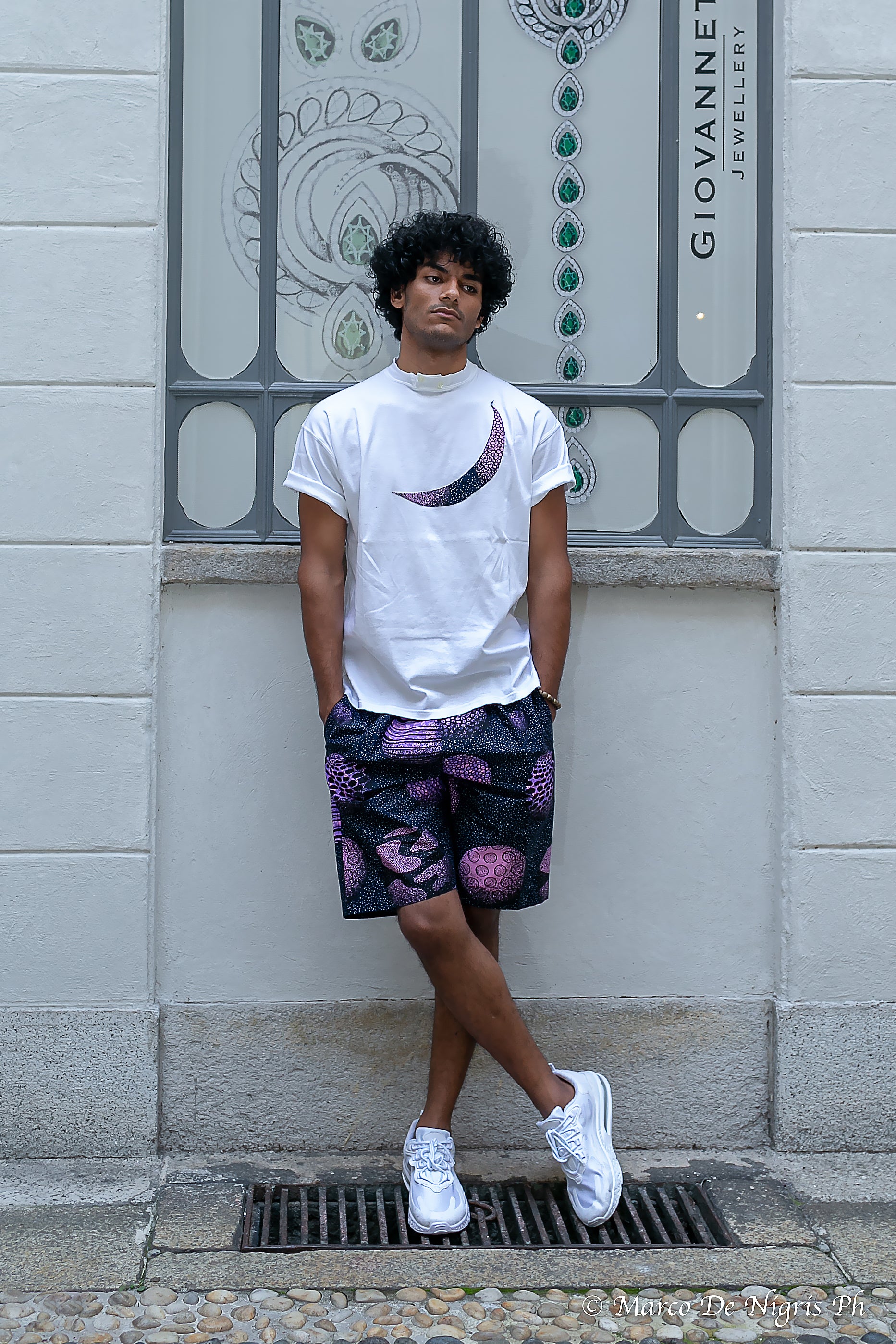 T-SHIRT