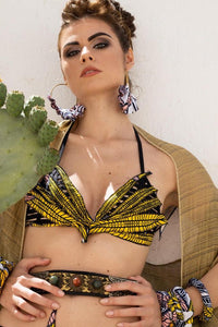 COSTUME